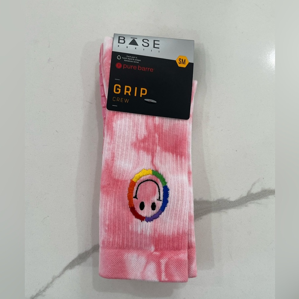Base Sticky Socks - Rainbow Smiles